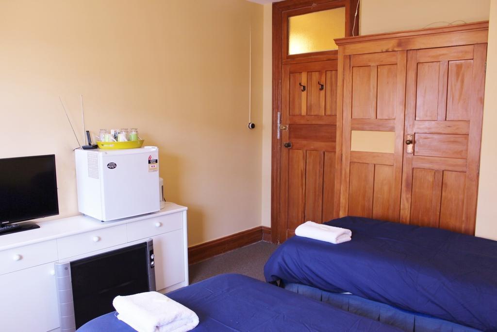 New City Hotel Christchurch Room photo