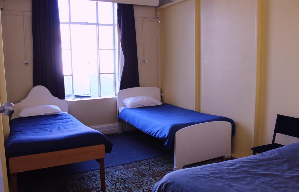 New City Hotel Christchurch Room photo