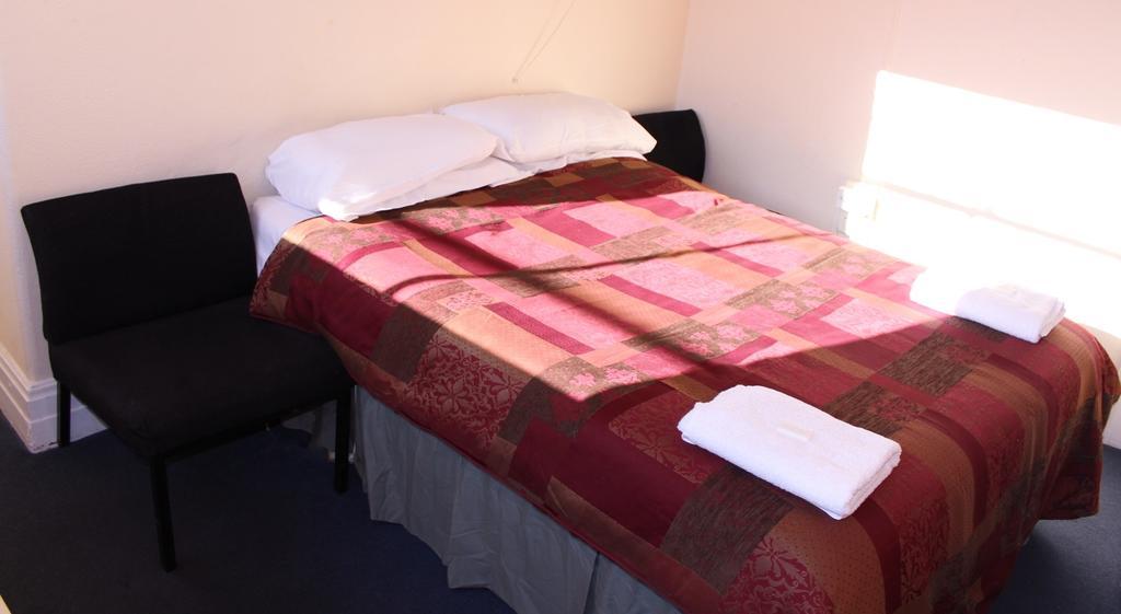 New City Hotel Christchurch Room photo